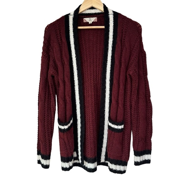 Pink Rose Burgundy Long Sleeve Academia Cardigan Oversized Sweater, Medium - Picture 1 of 11